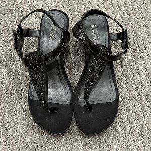Kenneth Cole Reaction sandals